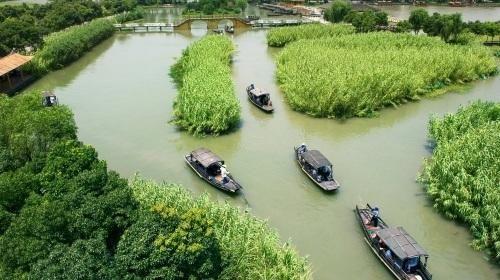 常(chang)熟(shu)沙(sha)家(jia)浜(bang)+千(qian)燈古鎮(zhen)巴士壹日(ri)遊(贈送(song)大(da)閘蟹(xie))-【攜程旅(lv)遊】