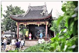 水鄉尋(xun)夢(meng)，紅(hong)色(se)尋根(gen)——吳(wu)江同裏(li)與常熟(shu)沙家浜雙(shuang)城(cheng)記